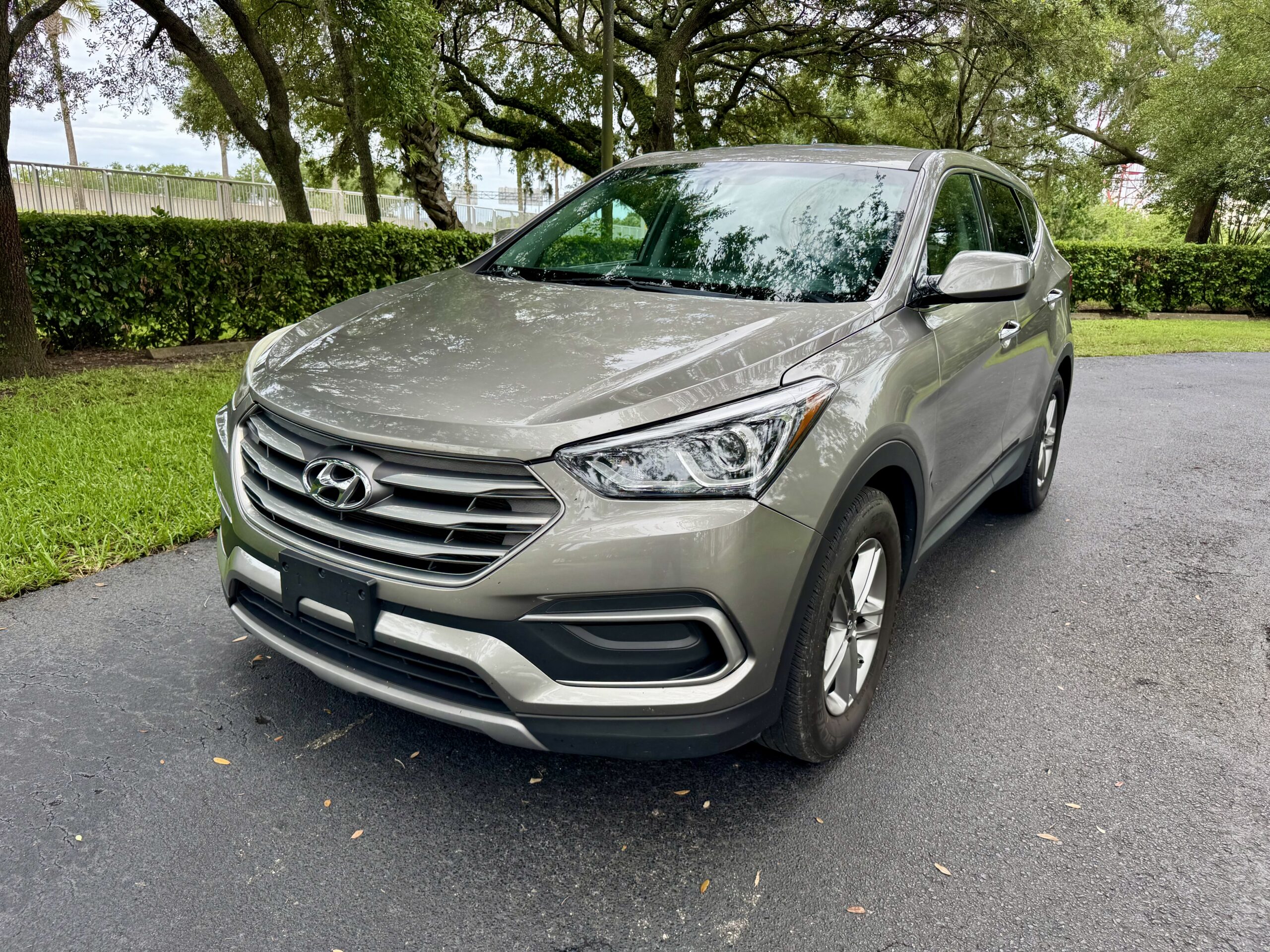 
								2017 Hyundai Santa FE Sport full									