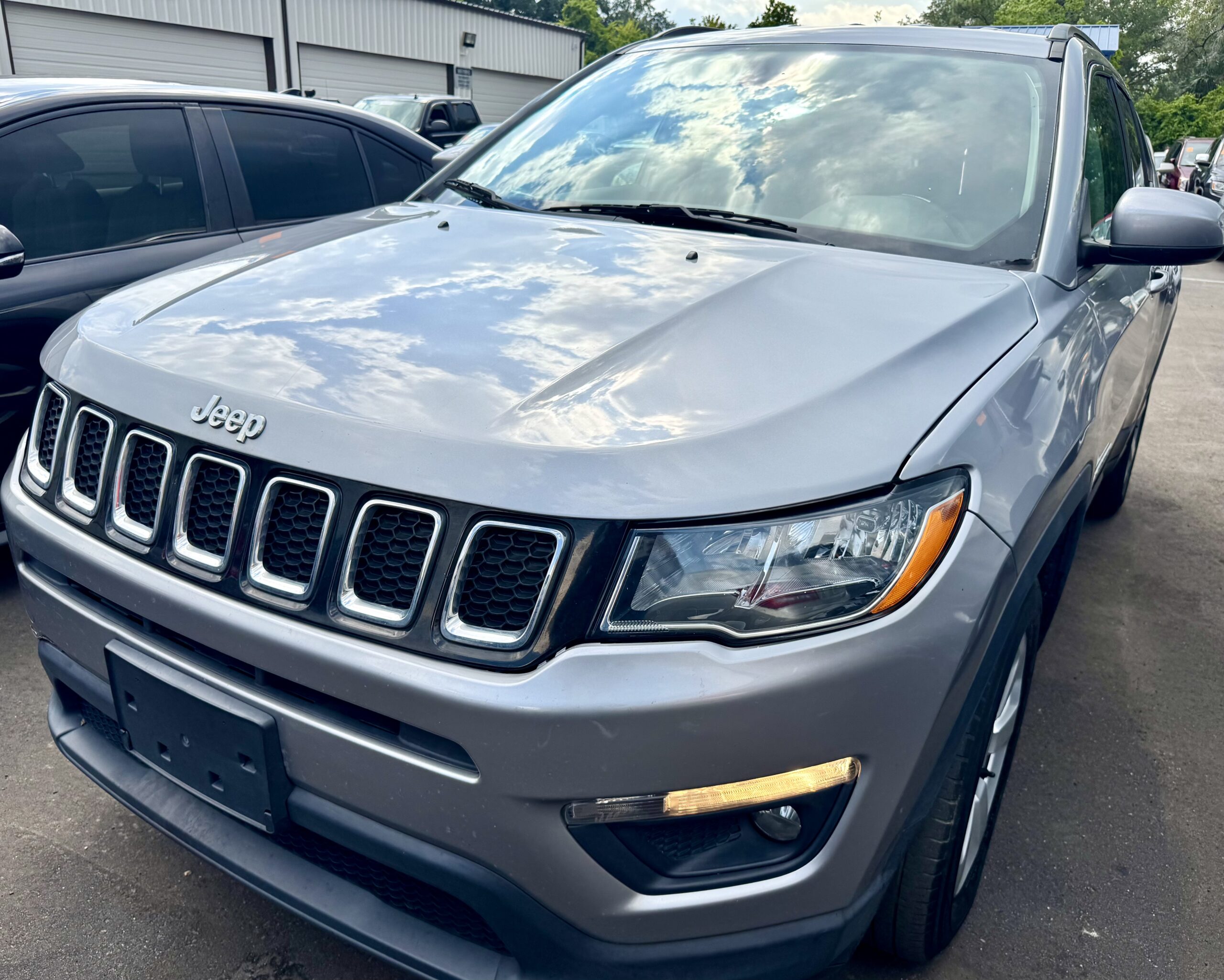 
								2018 JEEP COMPASS LATITUDE full									