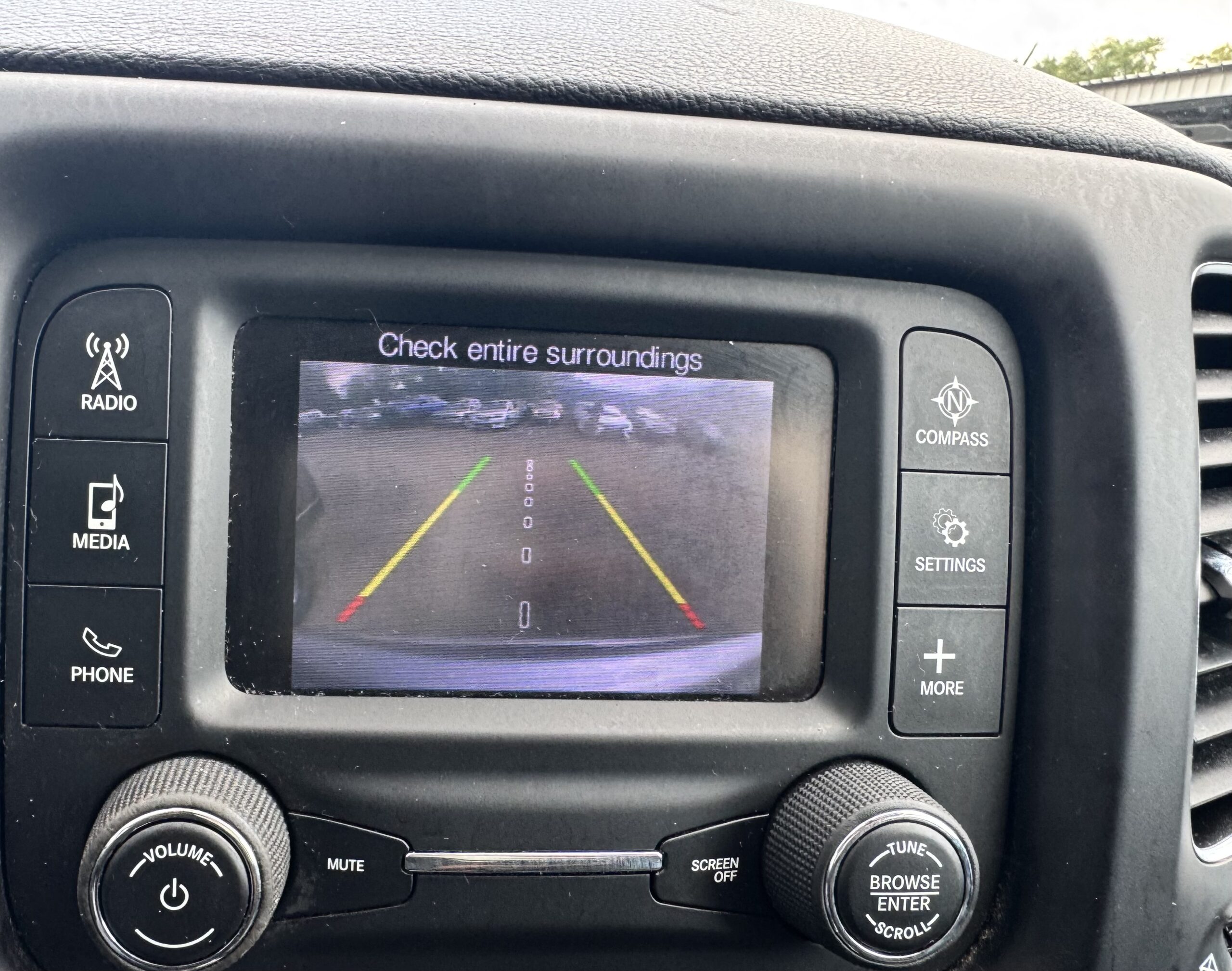 
								2018 JEEP COMPASS LATITUDE full									