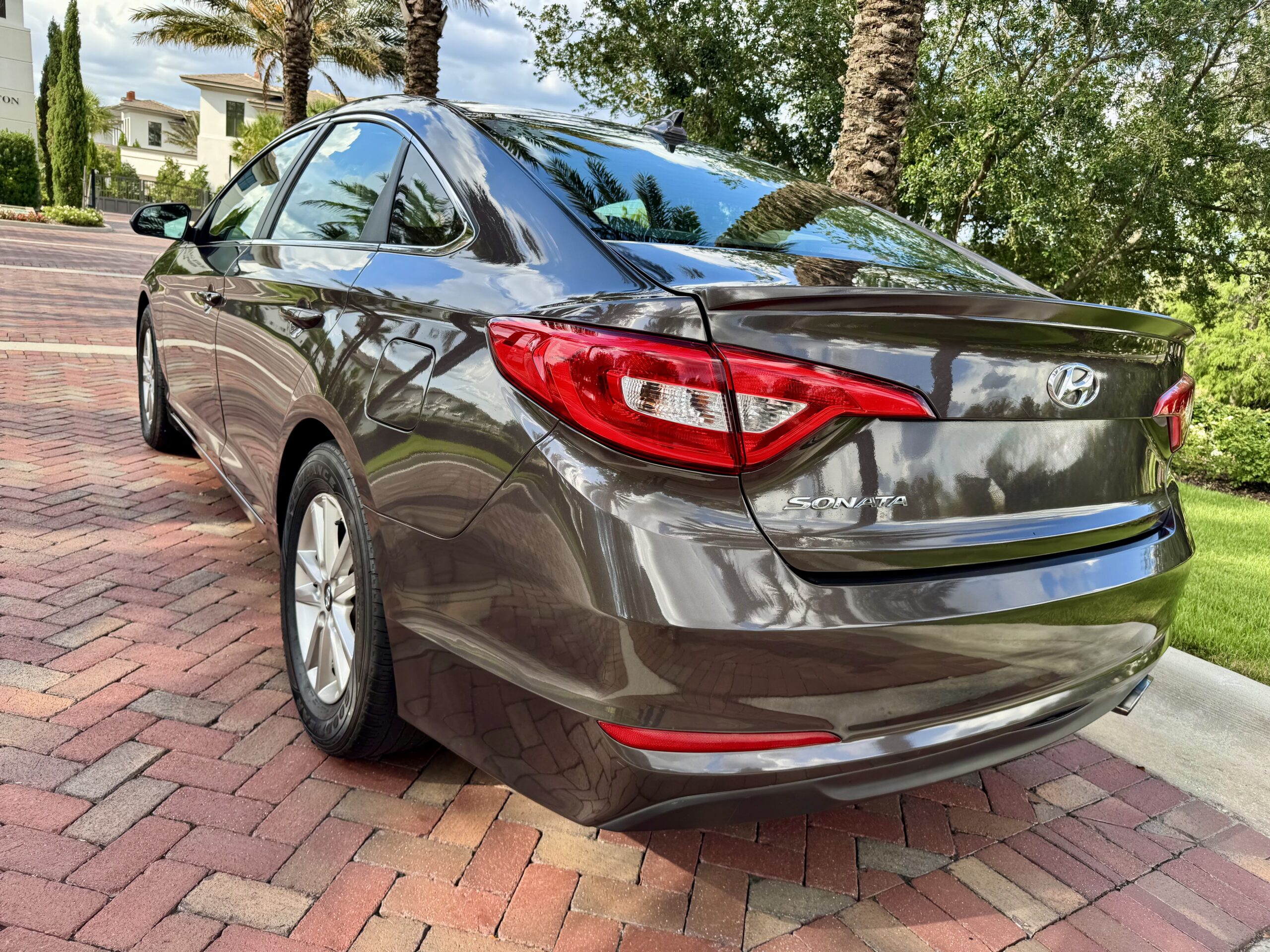 
								2017 HYUNDAI SONATA SE full									