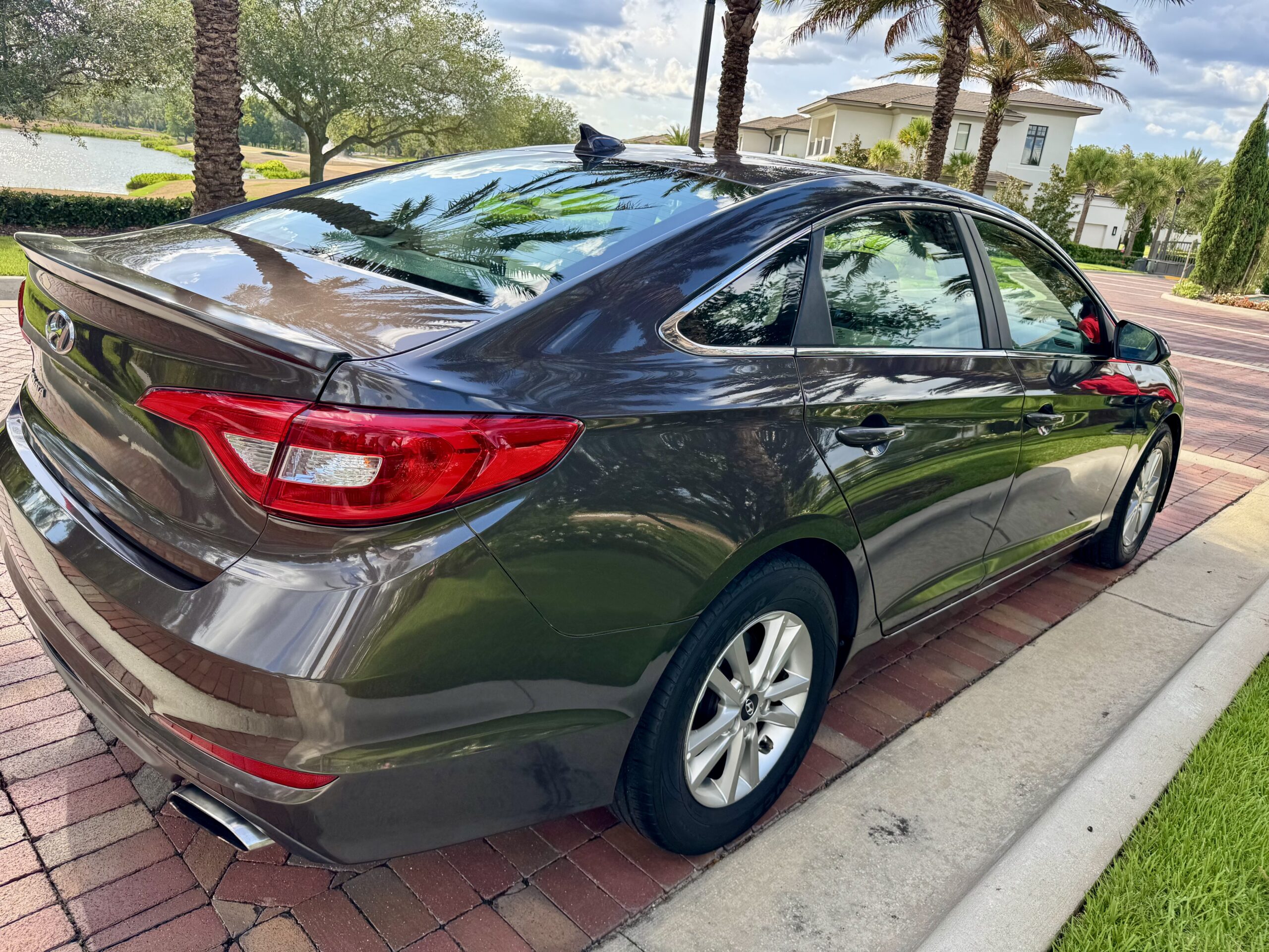 
								2017 HYUNDAI SONATA SE full									