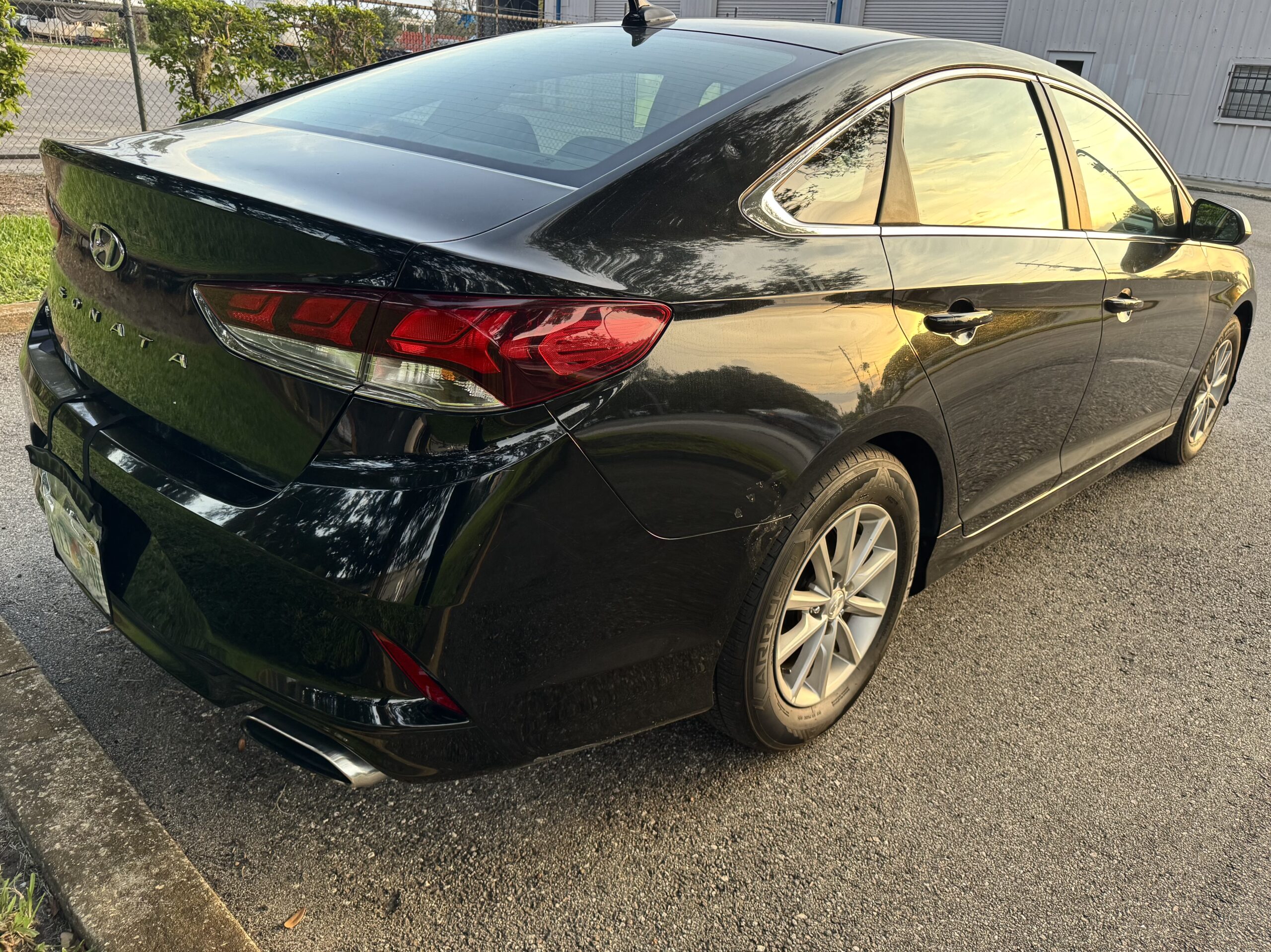 
								2019 Hyundai Sonata SE full									