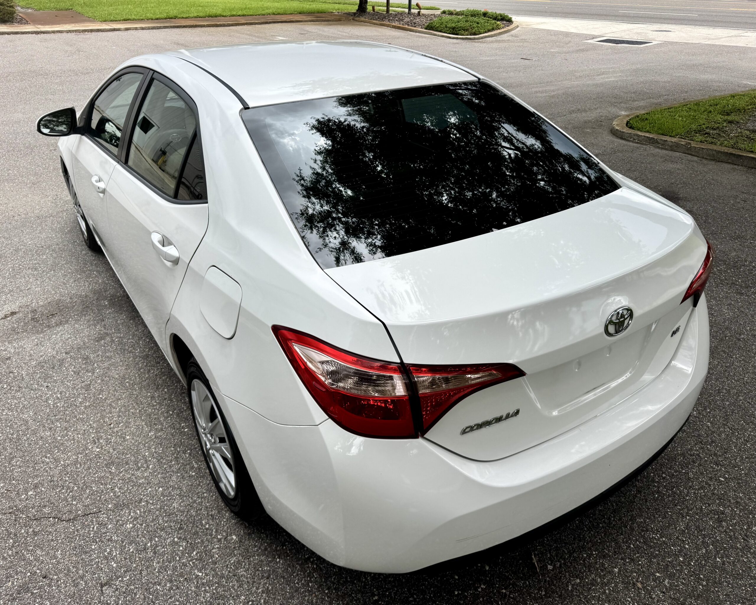 
								2017 Toyota Corolla Limited full									