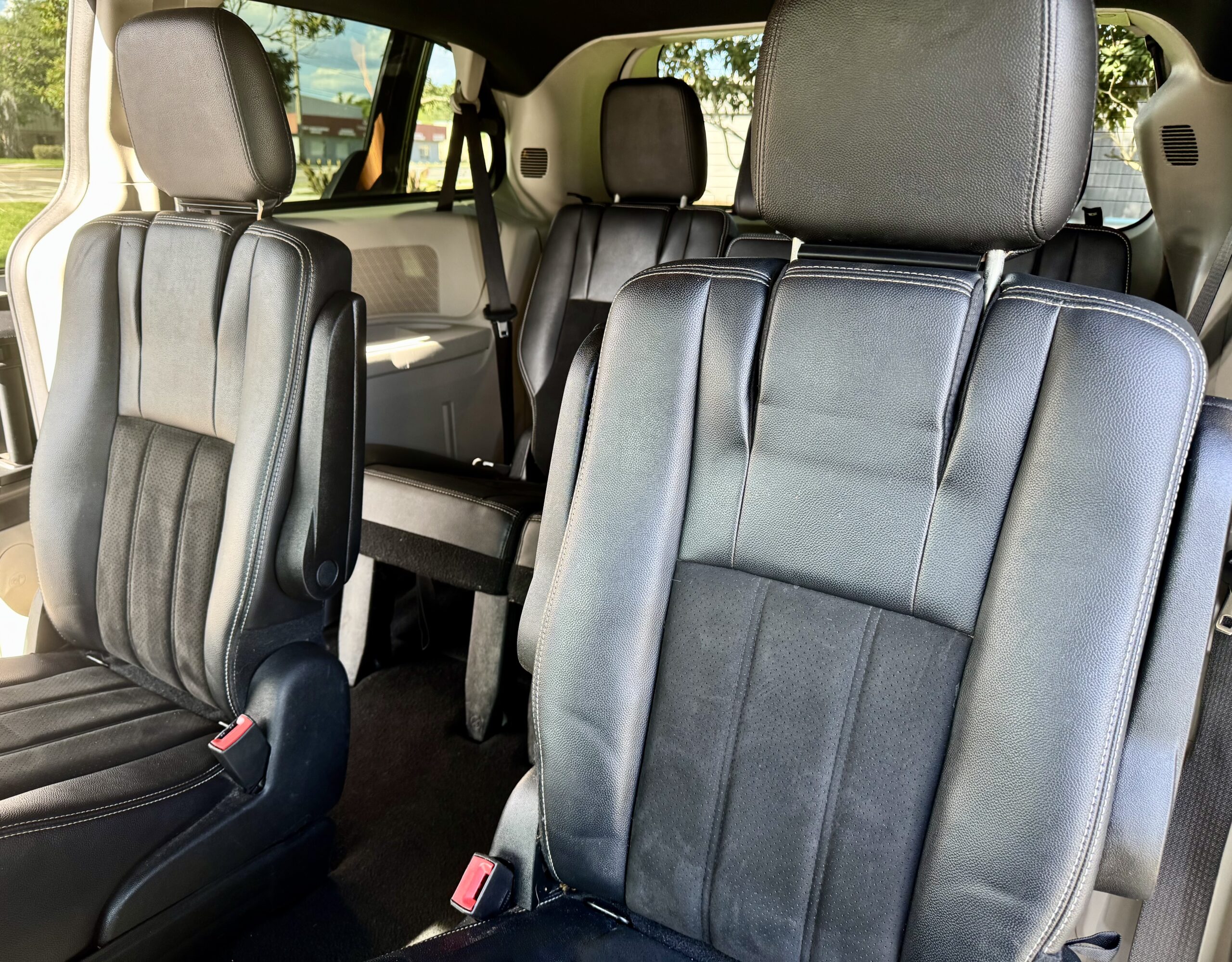
								2019 DODGE GRAND CARAVAN SXT full									
