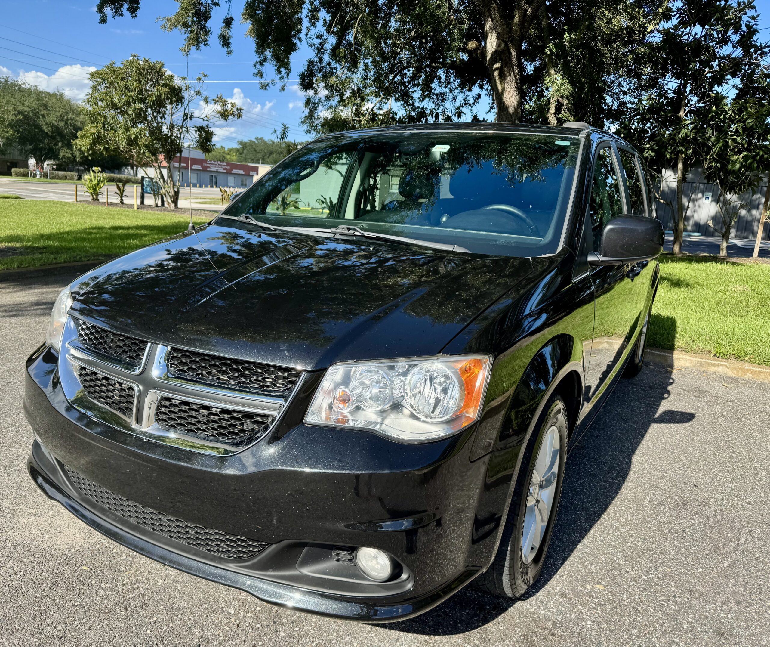 
								2019 DODGE GRAND CARAVAN SXT full									