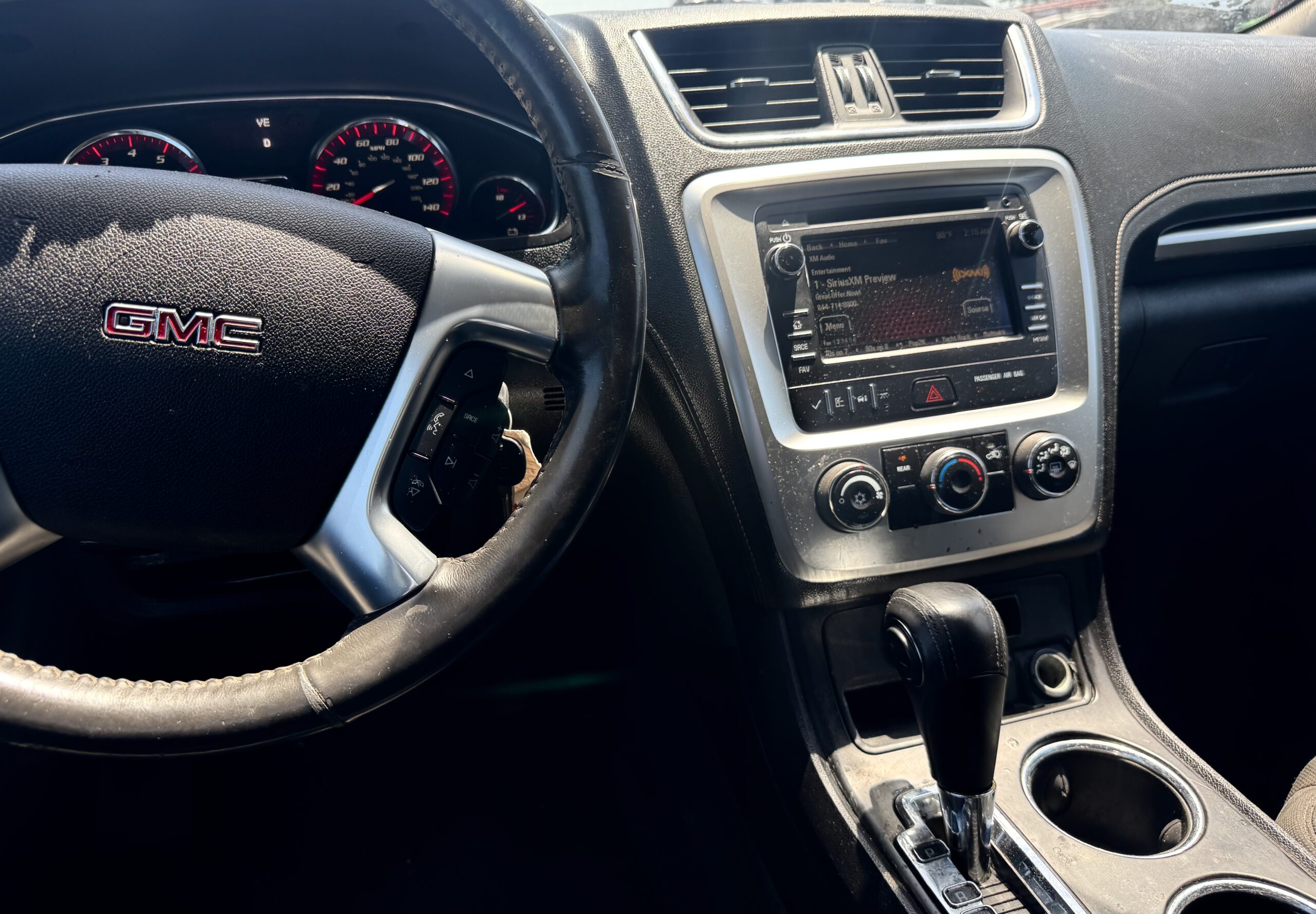 
								2016 GMC ACADIA SLE-1 full									