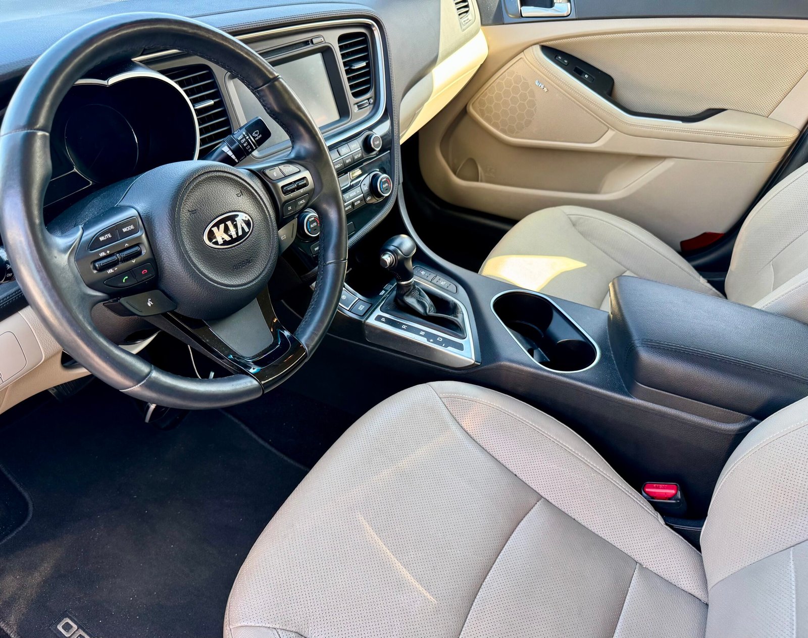 
								2015 KIA OPTIMA full									